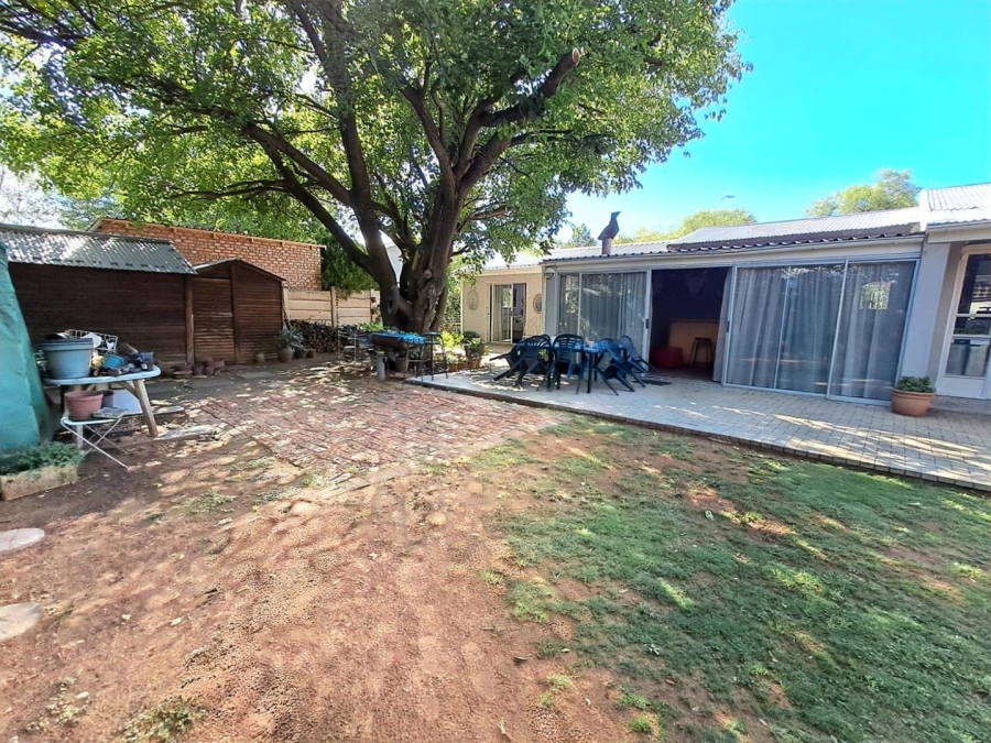 4 Bedroom Property for Sale in Wilgehof Free State